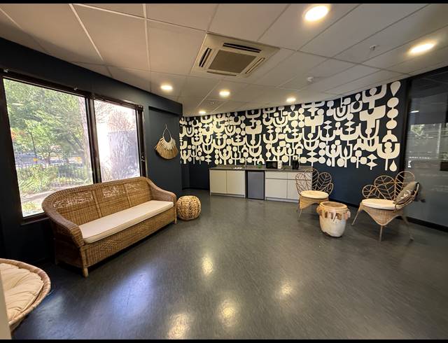122M² OFFICE TO LET IN PARKTOWN
